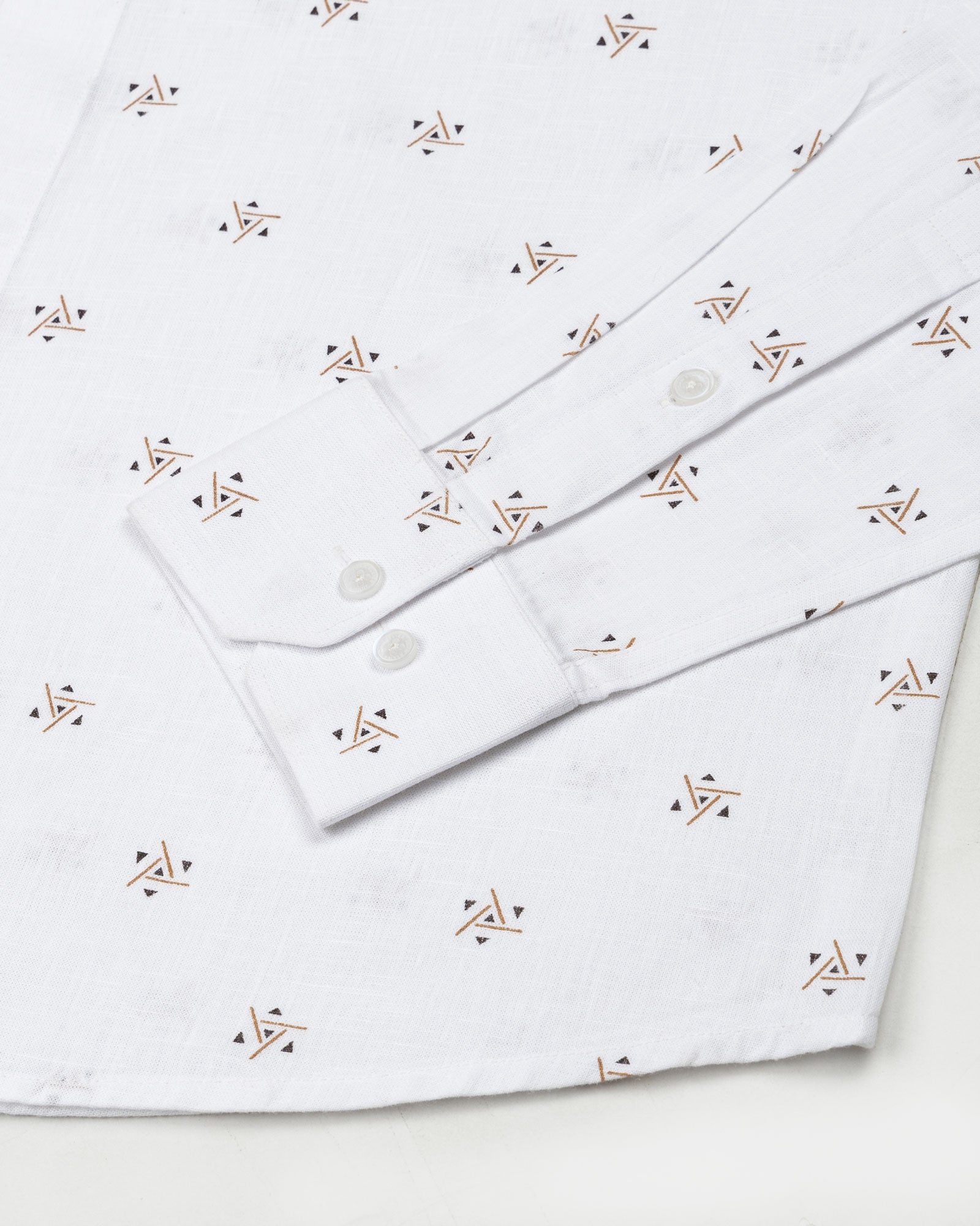 Celith White Triangle Linen Printed Shirt - John Ellies